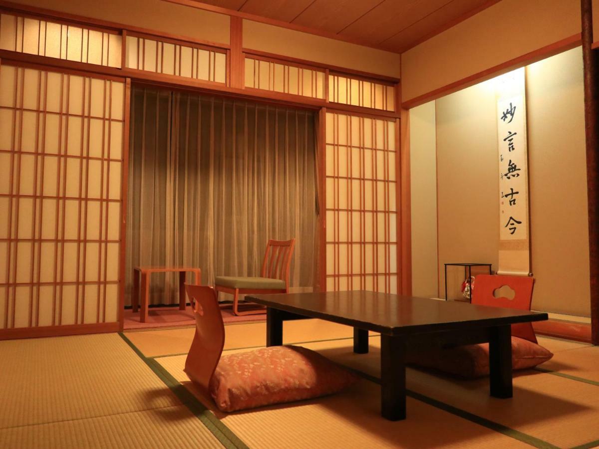 Izumiya Ryokan Кіото Екстер'єр фото